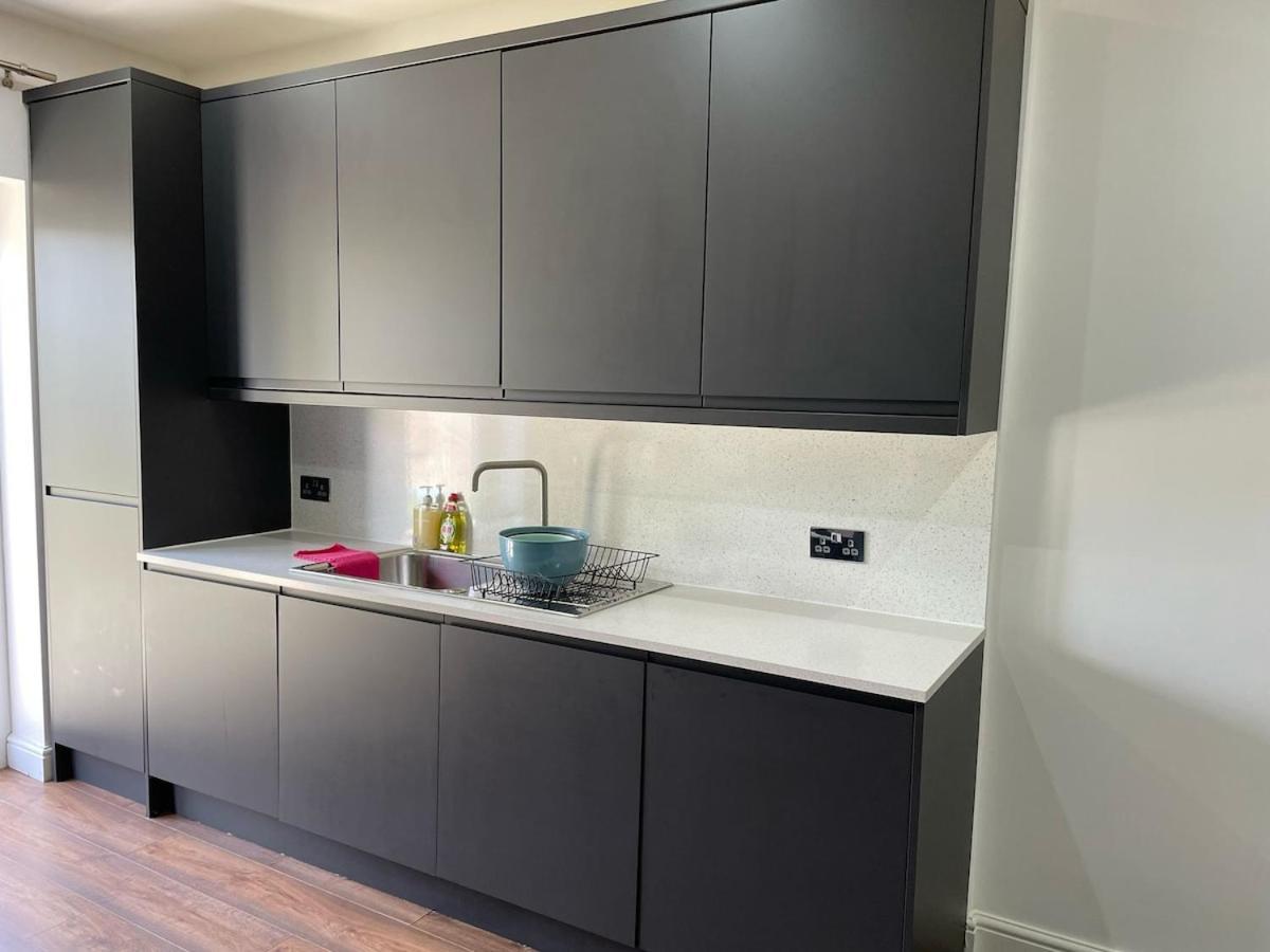 Spacious 3 Bed Flat Belvedere Dartford מראה חיצוני תמונה