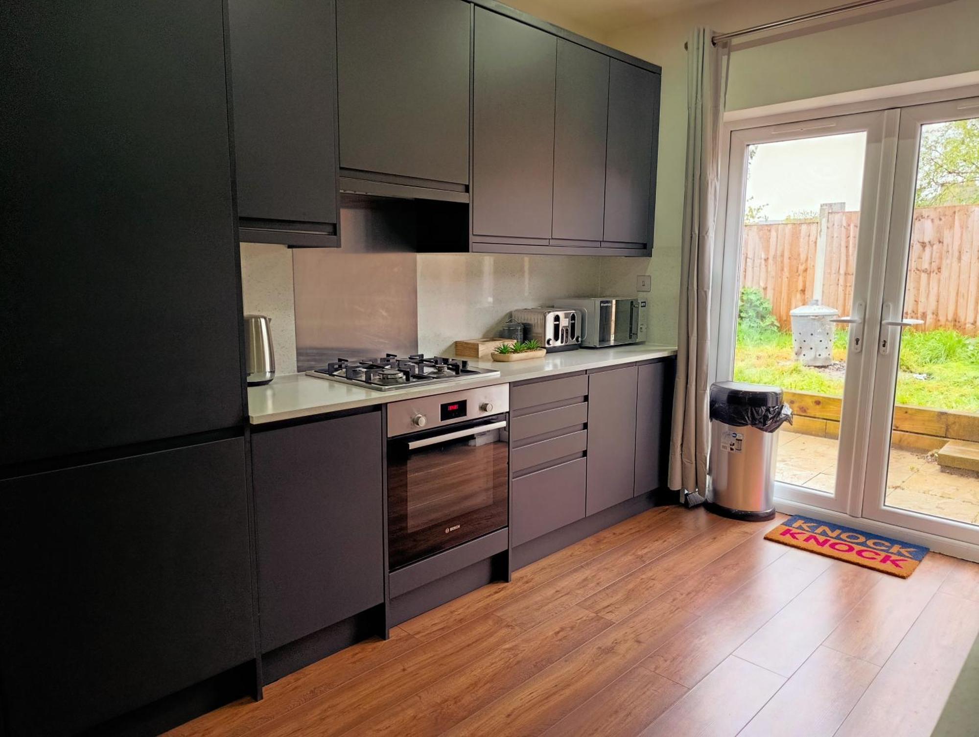 Spacious 3 Bed Flat Belvedere Dartford מראה חיצוני תמונה