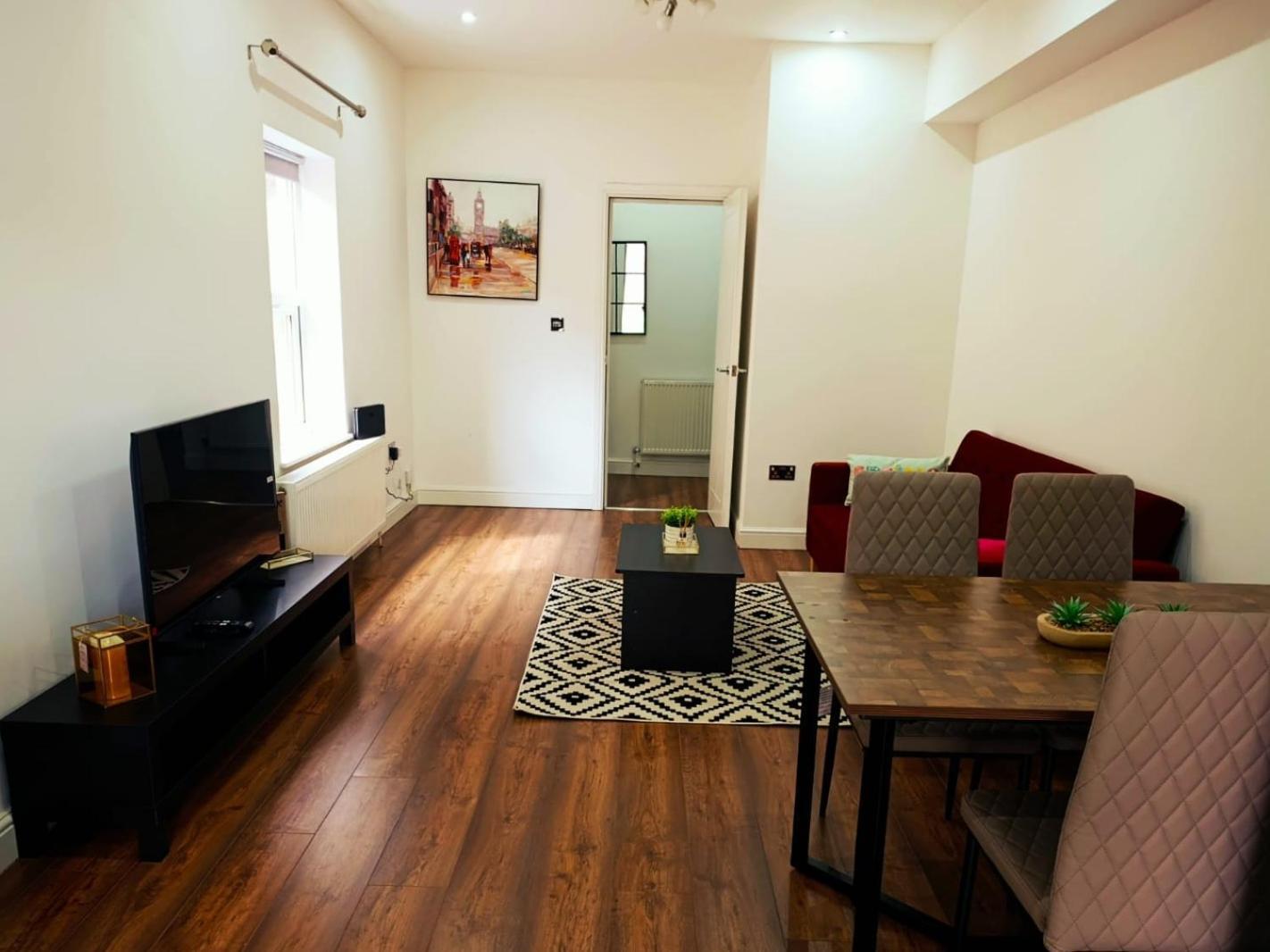 Spacious 3 Bed Flat Belvedere Dartford מראה חיצוני תמונה
