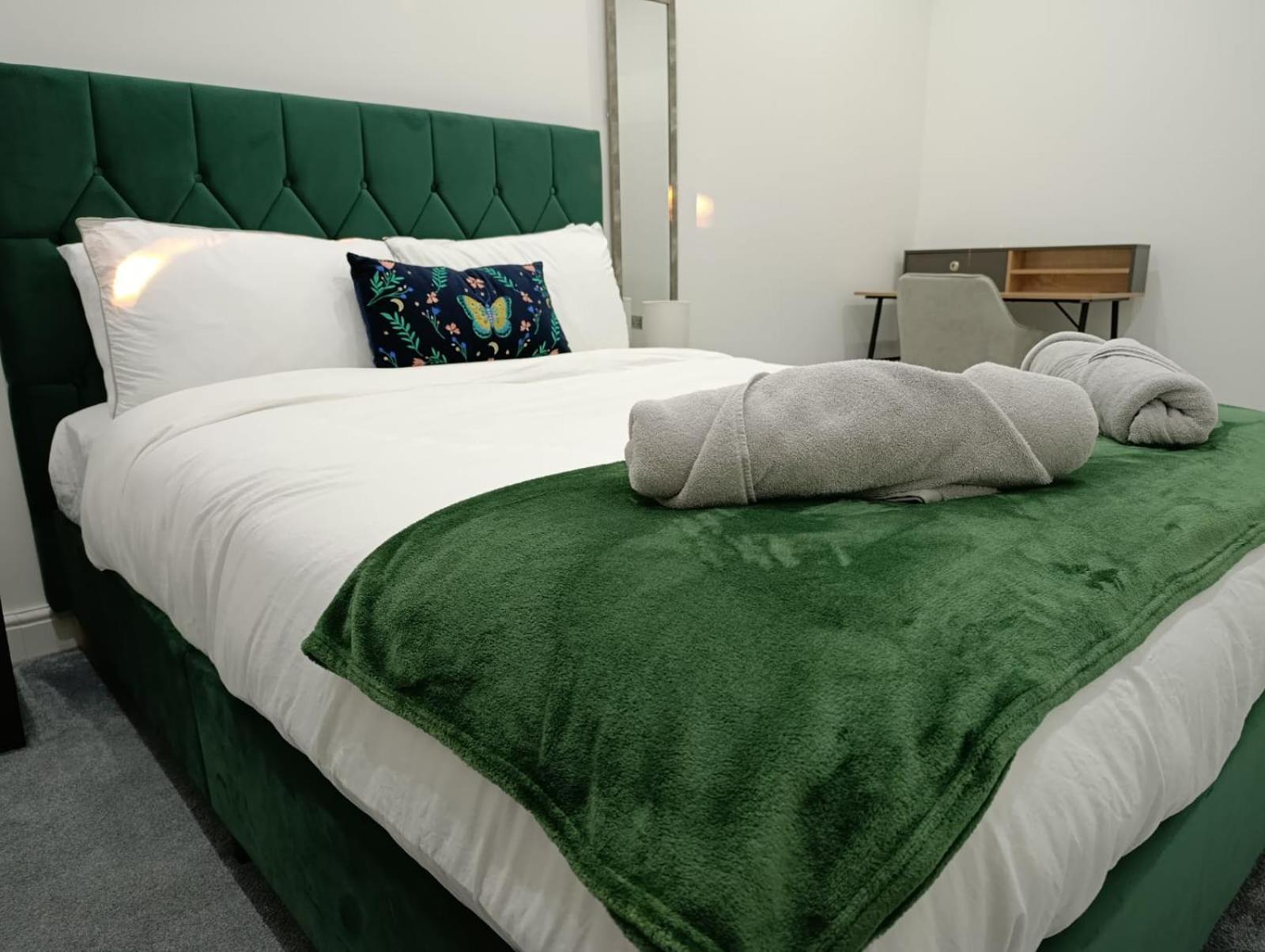 Spacious 3 Bed Flat Belvedere Dartford מראה חיצוני תמונה